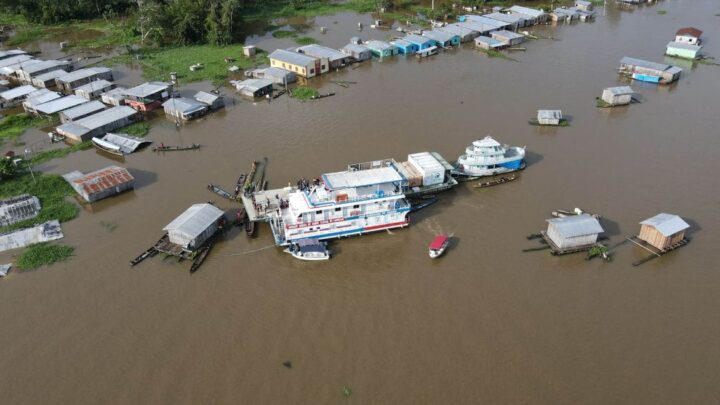 Aprovado crédito de R$ 450 milhões para socorrer atingidos por enchentes