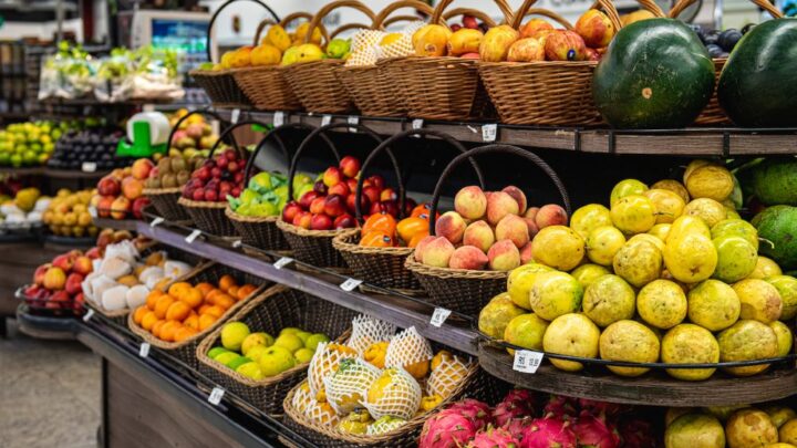 Conheça os alimentos que auxiliam na prevenção à depressão e ansiedade