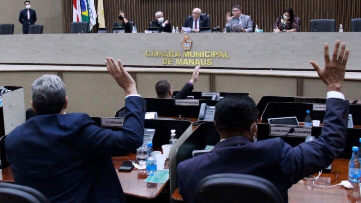 Vereadores de Manaus aprovam Projetos de Lei com 24 matérias analisadas
