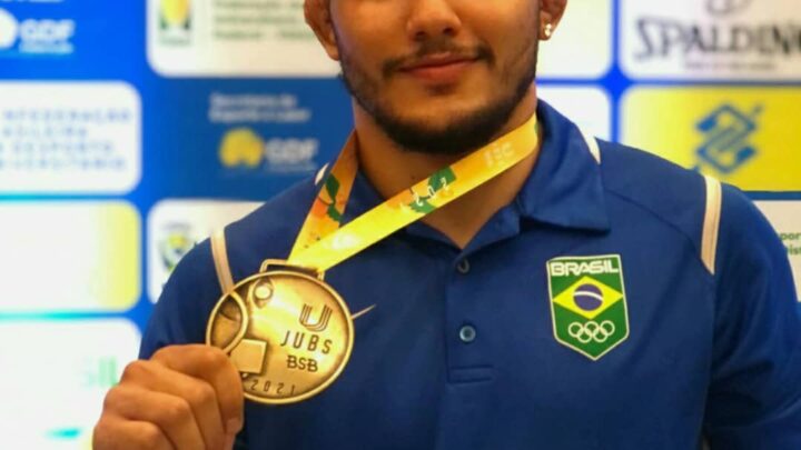 Atletas amazonenses são ouro no wrestling em Brasília