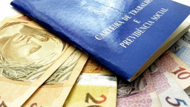 #PODCAST – Empregador que não paga 13º salário a trabalhador pode ser punido