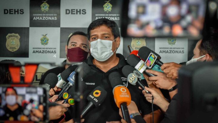 PC-AM prende mulher por envolvimento em homicídio, latrocínio tentado, roubo e outros crimes na capital