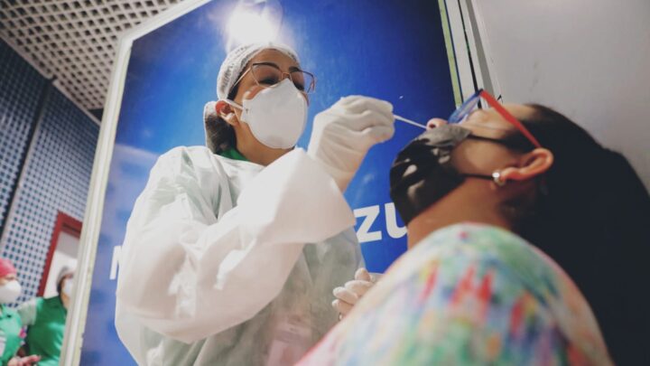 Amazonas registra 2.404 novos casos de Covid nessa quinta-feira (13)