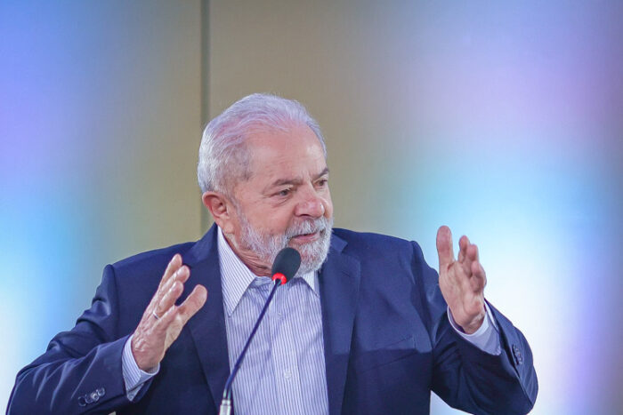 Lula enquadra PT em até sete estados buscando ampliar alianças