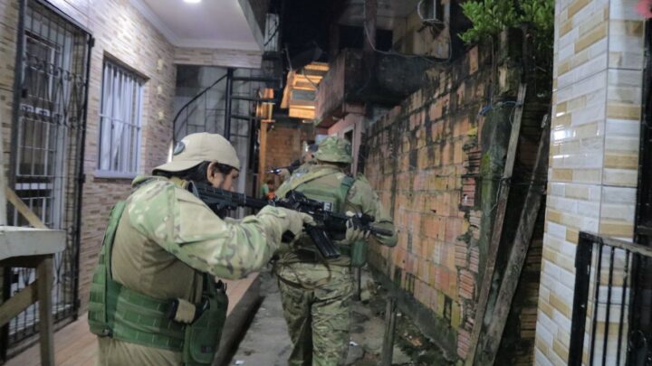 SSP-AM deflagra operação Cidade Mais Segura no bairro Compensa