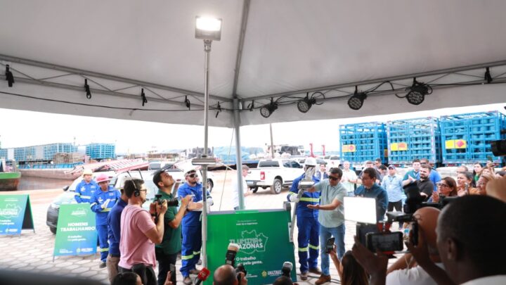 Wilson Lima dá início ao programa que vai implantar LED na iluminação pública do interior