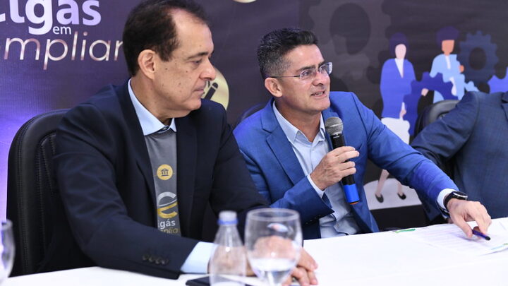 Prefeito David Almeida participa do lançamento do novo sistema de compliance da Cigás