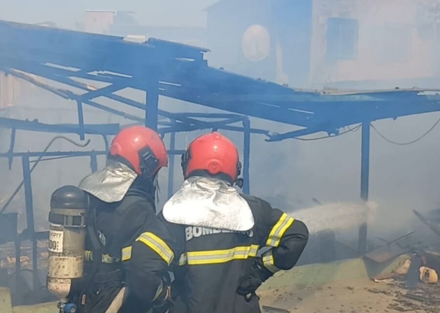 Bombeiros preservam de incêndio mais de 50 casas no Japiim