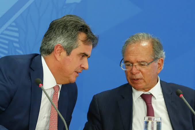 Ciro Nogueira e Paulo Guedes se reúnem com ministros do TCU para discutir transição de governo