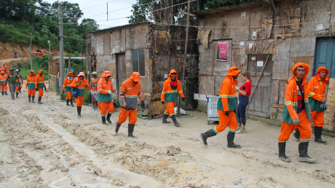 Prefeitura publica decreto e Secretaria Nacional de Defesa Civil reconhece Situação de Emergência em Manaus
