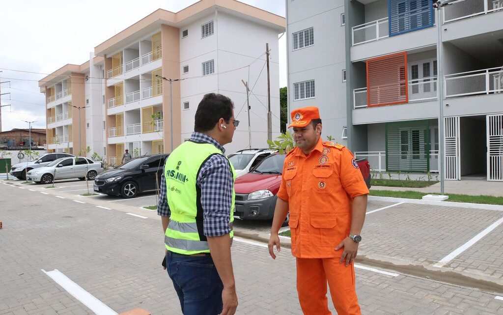 Residencial Rodrigo Otávio, do Prosamin+, recebe AVCB do Corpo de Bombeiros e Habite-se do Implurb