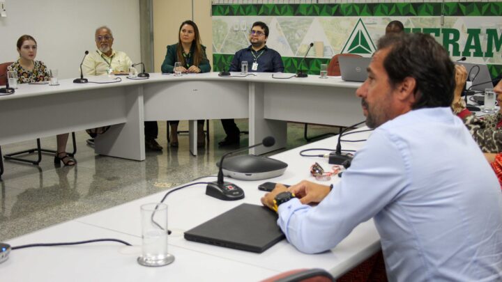 Na Suframa, Governo do AM apresenta oportunidades de investimento para equipe técnica da Zona Franca angolana 