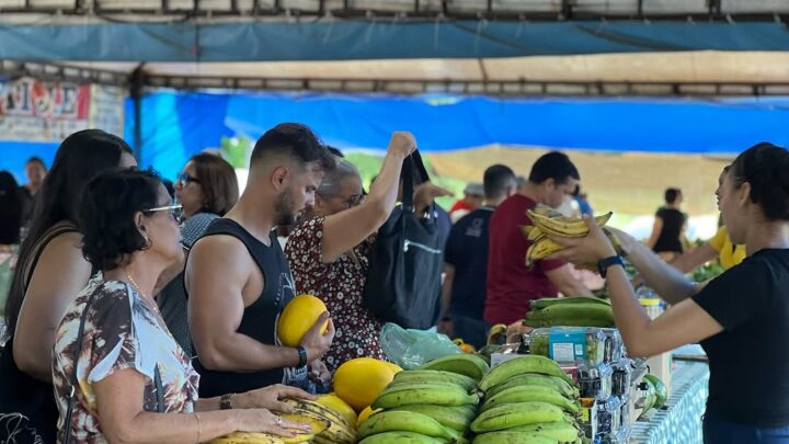 Feira Agromix oferece alimentos regionais e orgânicos, com preços acessíveis, na Zona Norte de Manaus