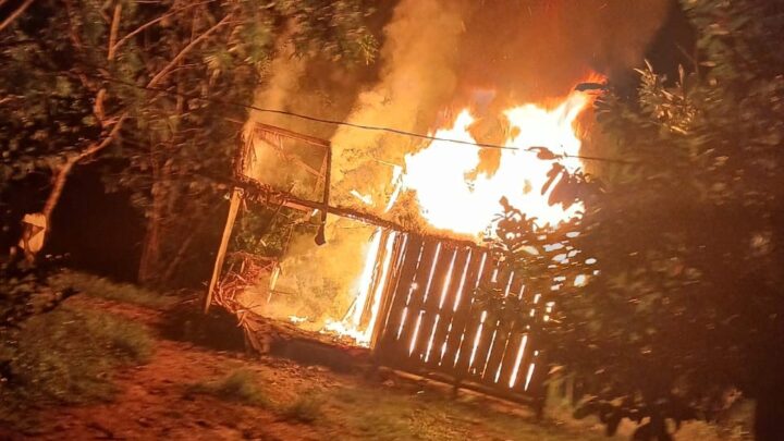 Polícias Civil e Militar prendem indígena por incendiar casa de vizinho na zona rural de Humaitá