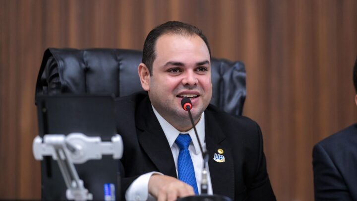 Presidente Roberto Cidade destaca compromisso com a valorização das tradições culturais do Amazonas no ‘Dia do Folclore’