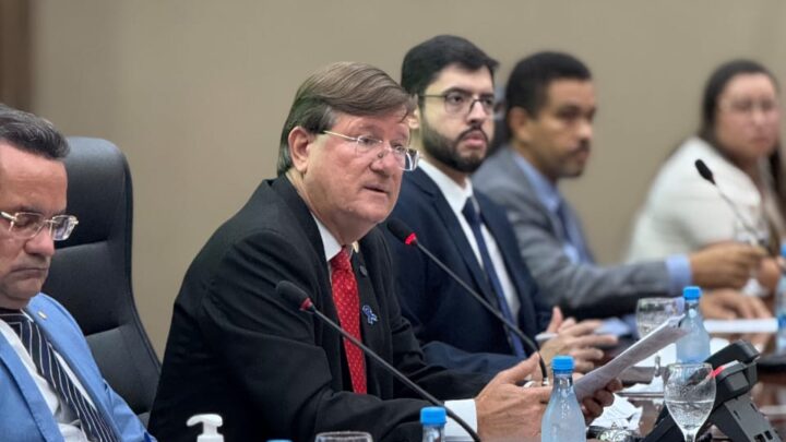 Em Audiência Pública, catadores denunciam falta de valorização e Prefeitura ignora debate sobre Resíduos Sólidos