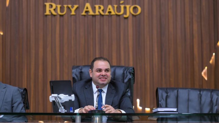 Aleam aprova PL de Roberto Cidade que cria o Sistema de Saúde Fluvial Inteligente no Amazonas