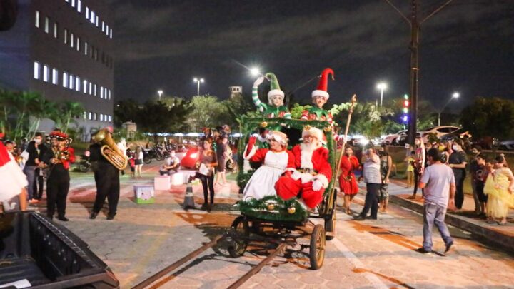 Parada de Natal da Nilton Lins acontece quarta-feira com entrada gratuita