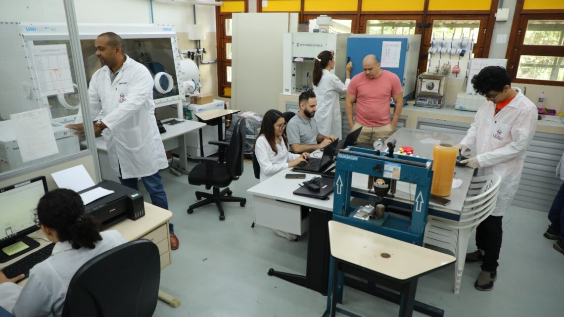 Com apoio do Governo do Amazonas, pesquisa desenvolve microgeradores para sensores de monitoramento remoto na Amazônia