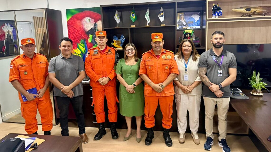 Corpo de Bombeiros oferece curso em parceria com o Crea-AM para regularização de projetos e eventos