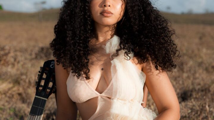 Joyce Alane apresenta turnê “Um Dia Eu Te Encontro” no Teatro ICBEU, em Manaus