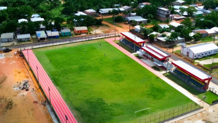 Em São Gabriel da Cachoeira, MP apura possível promoção pessoal em nome de estádio municipal