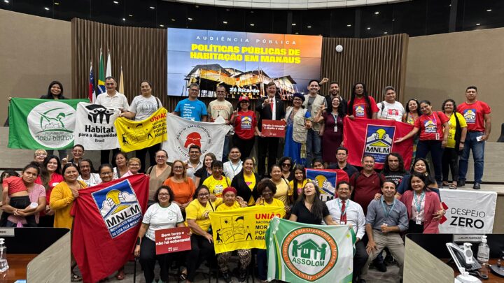 Audiência Pública reúne sociedade civil para discutir crise habitacional em Manaus