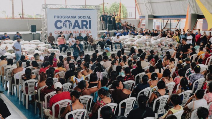 Segunda entrega do “Coari Comida na Mesa” beneficia 5 mil famílias da zona urbana