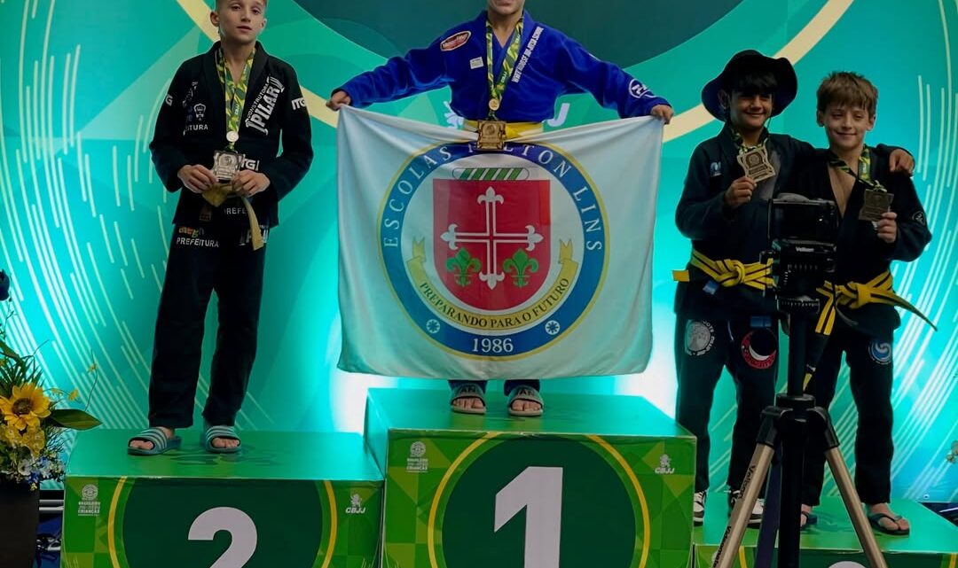 Alunos das Escolas Nilton Lins ganham ouro e bronze no Brasileiro de Jiu-Jitsu Crianças 